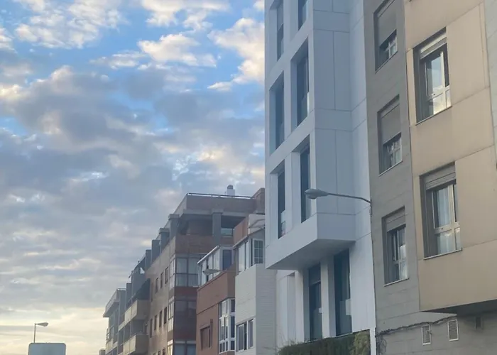 Residencial Ayraga Las Palmas / Gran Canaria